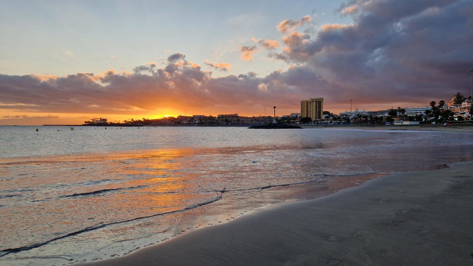 Torres Del Sol Luxury Las Americas 美洲海滩 外观 照片